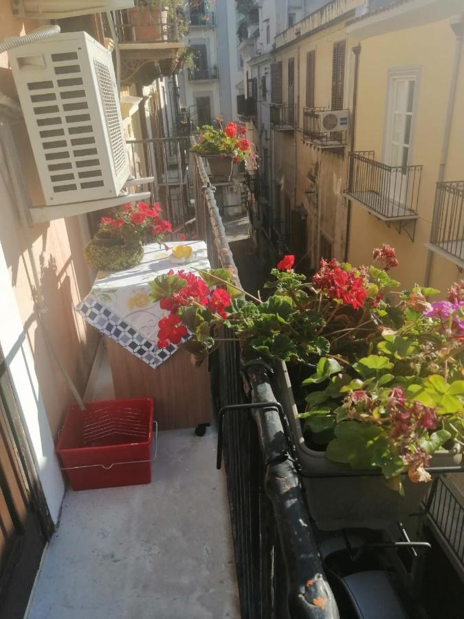Casa Vacanza Ligia Aurora Palermo Exterior photo